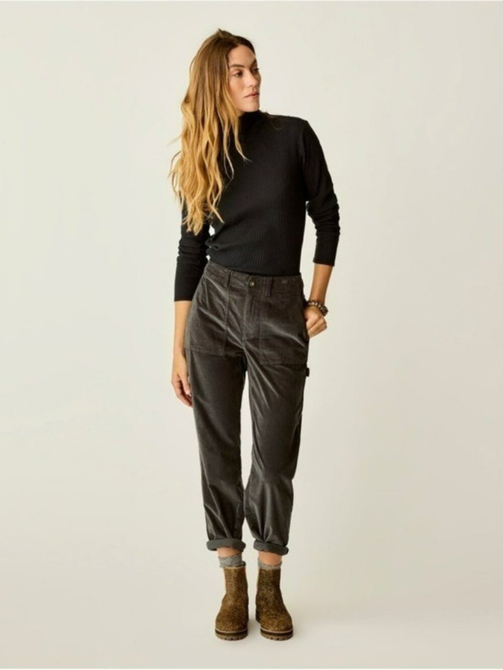 $133 Carve Designs Women’s COREY BUTTER PANT Corduroy In Washed Black 4